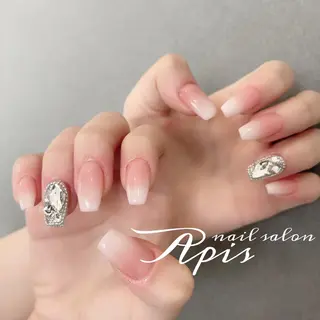 ネイル nailsalon Apis所属・Apis manakaのネイルデザイン