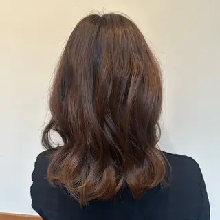 セミロング カラー なりた るいのヘアスタイル