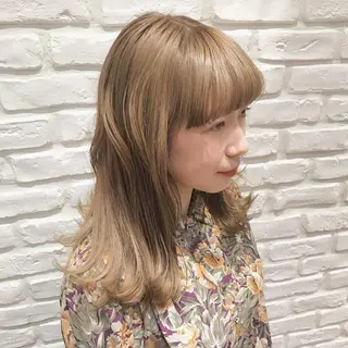 セミロング カラー カラー系/カット特化 🟠オオタキマサシのヘアスタイル