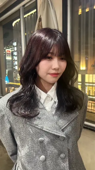 ミディアム カラー Friista color所属・moe🎀 梅田美容室のヘアスタイル