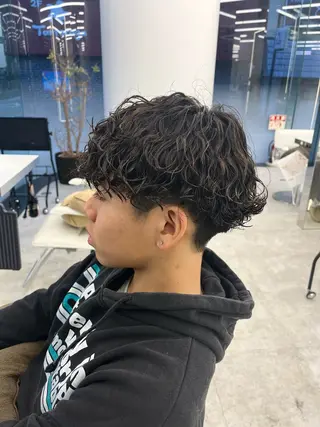 ショート カラー パーマ メンズ 森龍馬 メンズ専門美容師のヘアスタイル