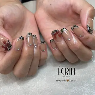 ネイル écrin所属・kouno megumiのネイルデザイン