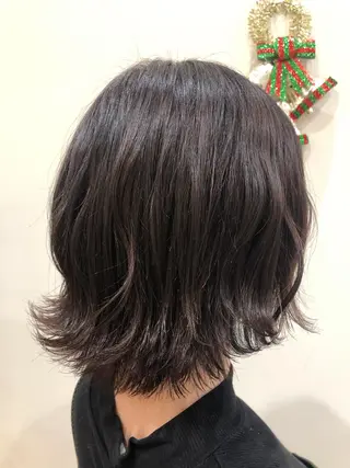 ショート カラー Amour なぐらのヘアスタイル