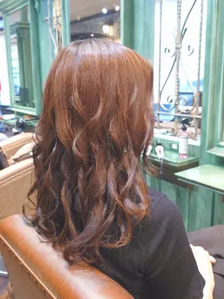 ロング Monan_新宿所属・似合わせ🌷艶カラー 🌷やまのヘアスタイル