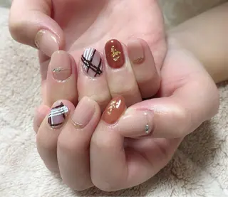 ネイル t. yoshizawaのネイルデザイン