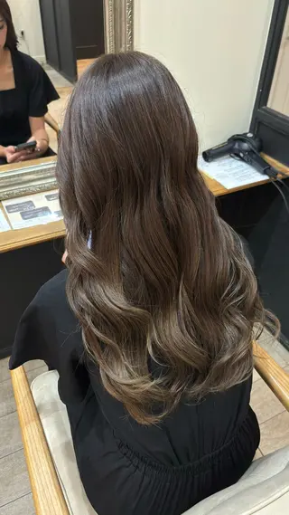 ロング カラー Fukuma Karinのヘアスタイル
