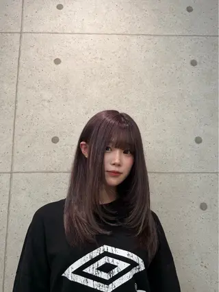 ロング カラー 山本 彩楓のヘアスタイル
