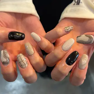 ネイル scré as Ételのネイルデザイン