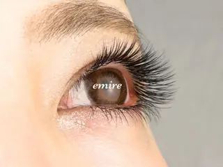 マツエク・マツパ emire ビューティーサロンのマツエク・マツパデザイン