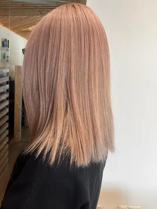 カラー 早川 真幸のヘアスタイル