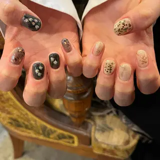 ネイル Trico Antique所属・岩本 杏のネイルデザイン