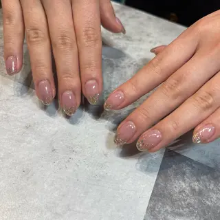 ミディアム salon de Tiara 碧のネイルデザイン