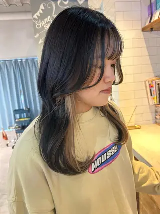 セミロング カラー ikeda shioriのヘアスタイル