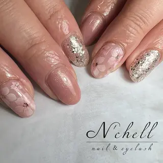 ネイル Nailist Aoiのネイルデザイン