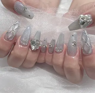 ネイル Floria nail salonのネイルデザイン
