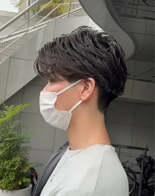 パーマ メンズ 西形 梨瑚のヘアスタイル