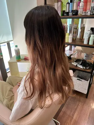 ロング 畑中 さとこのヘアスタイル