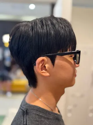 メンズ ダウンパーマ韓国ヘア 櫻井健のヘアスタイル