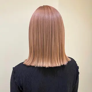 ミディアム カラー ANNA /艶髪/ハイトーンのヘアスタイル