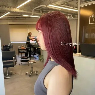 セミロング Mirai/ 艶カラー/暖色カラーのヘアスタイル