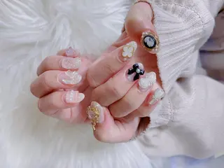 ネイル 菲菲ネイルサロン所属・FF フィフィネイルサロンのネイルデザイン