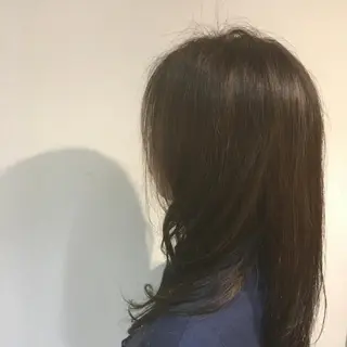 ロング カラー しのはら まどかのヘアスタイル