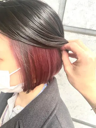 ショート カラー ヘアアレンジ MiU所属・韓国×髪質改善×美髪 縮毛矯正×レイヤーのヘアスタイル