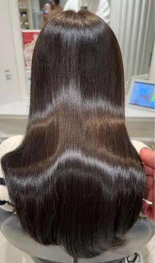 AIR-Ginza tower所属・江村 璃久のヘアスタイル