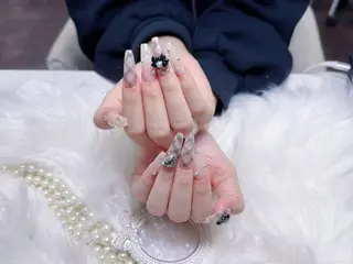 ネイル ENsalon AKIRAのネイルデザイン