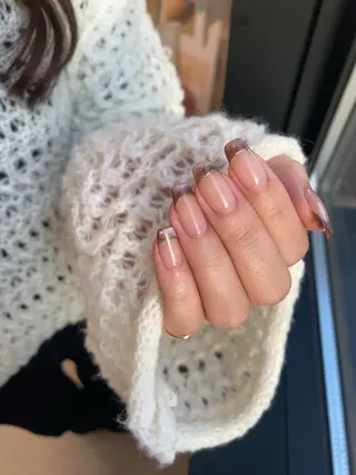 セミロング CLALA Ayumiのネイルデザイン