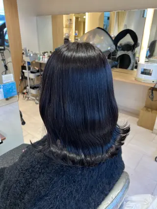 カラー 久永 菫のヘアスタイル