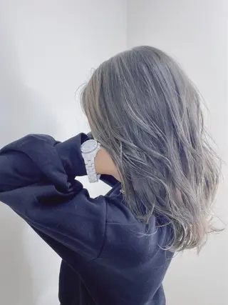 セミロング カラー フェザーパーマ/ ダブルカラー/藤田のヘアスタイル