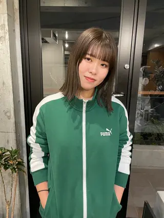 ミディアム カラー ayaka / SOIEのヘアスタイル