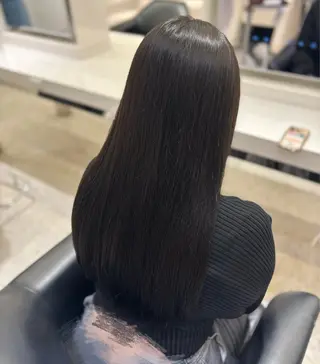 ロング カラー 🩷 しおり 🩷のヘアスタイル