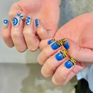 ネイル シモダ カスミ 🦀 @ksm_smdのネイルデザイン