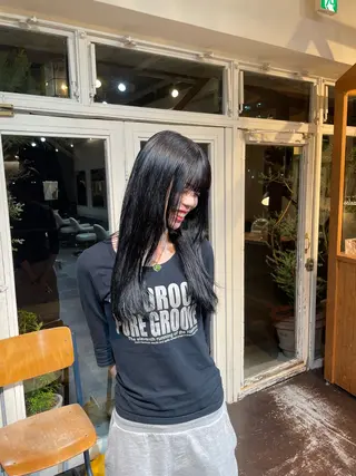 ロング アラマキ フウカのヘアスタイル