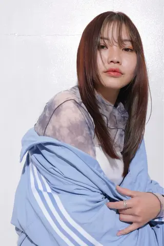 ロング Arisa MODE K'sのヘアスタイル