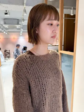 ショート カラー 似合わせぷつっとボブ 縮毛矯正 久保田彩菜のヘアスタイル