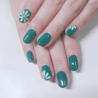 ネイル 結城 怜菜のネイルデザイン