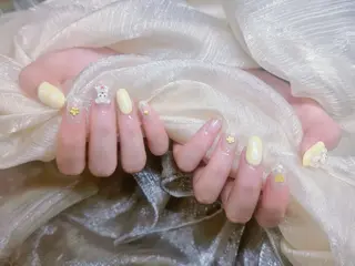 ネイル 櫻井 ナナのネイルデザイン