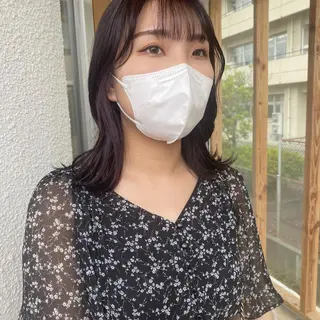 ミディアム カラー en⁺　trust所属・山口 麗音のヘアスタイル