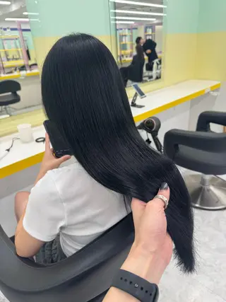 ロング カラー ヘアアレンジ ☁️縮毛矯正✖️ 赤み消し☁️りくのヘアスタイル
