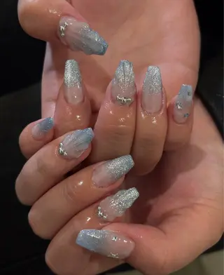 ネイル meRK 🦋愛海のマツエク・マツパデザイン