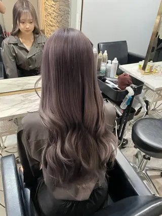 ロング カラー 🩶ブリーチ/ レイヤー🩶フミカのヘアスタイル