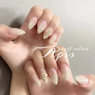 ネイル nailsalon Apis所属・Apis manakaのネイルデザイン