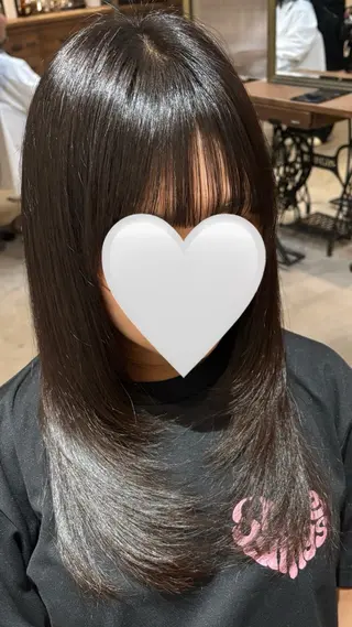 セミロング 前田 つかさのヘアスタイル