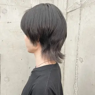 カラー メンズ ✂︎ウルフ・ショート ✂︎MIKUNIのヘアスタイル