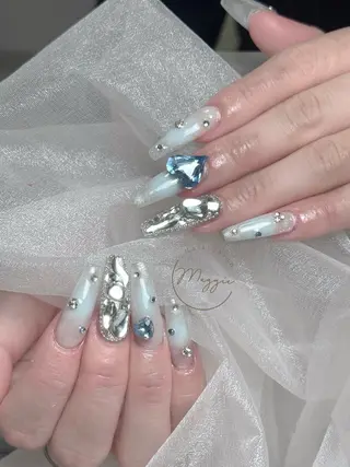 ネイル Maggie Nail🦩のネイルデザイン