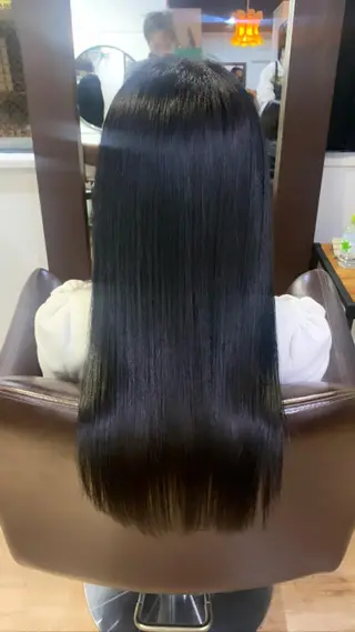 パーマ ハイライト✨髪質改善 TAKAさんです😊のヘアスタイル