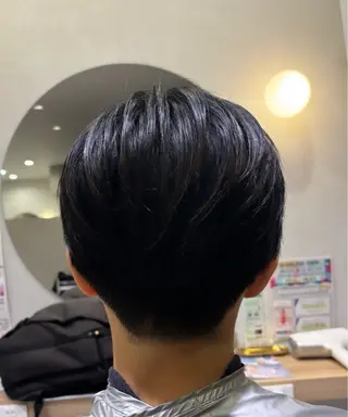 ショート メンズ reborn店長 🤍リルのヘアスタイル